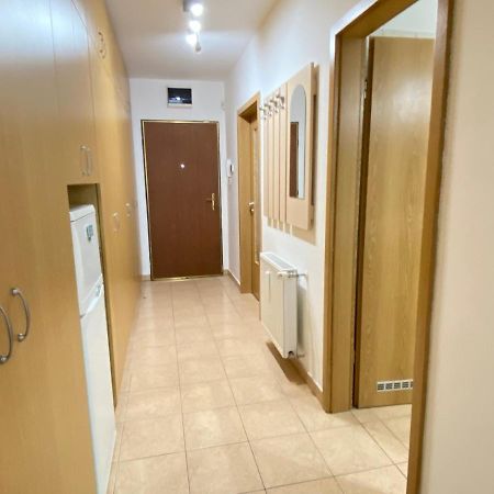 Orangehomes One Bedroom Design Apartment Budapest Bagian luar foto