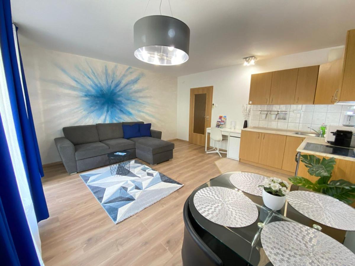 Orangehomes One Bedroom Design Apartment Budapest Bagian luar foto
